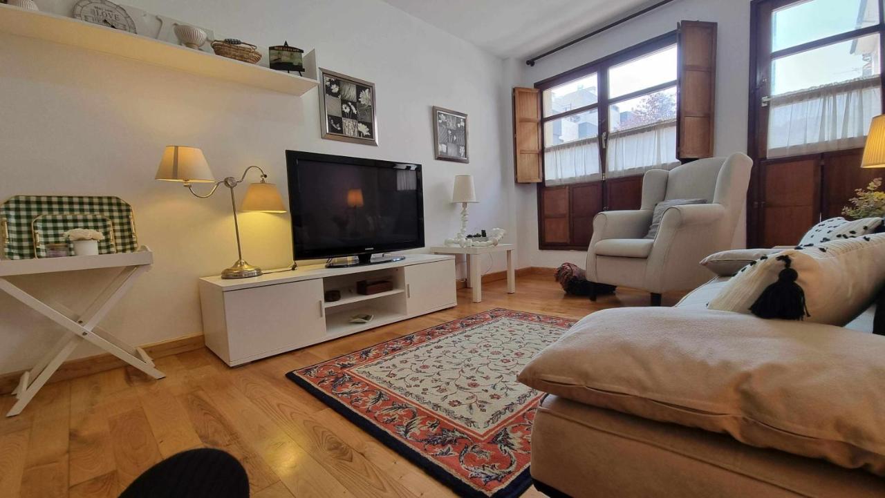 Apartamento El Faro De يانس المظهر الخارجي الصورة